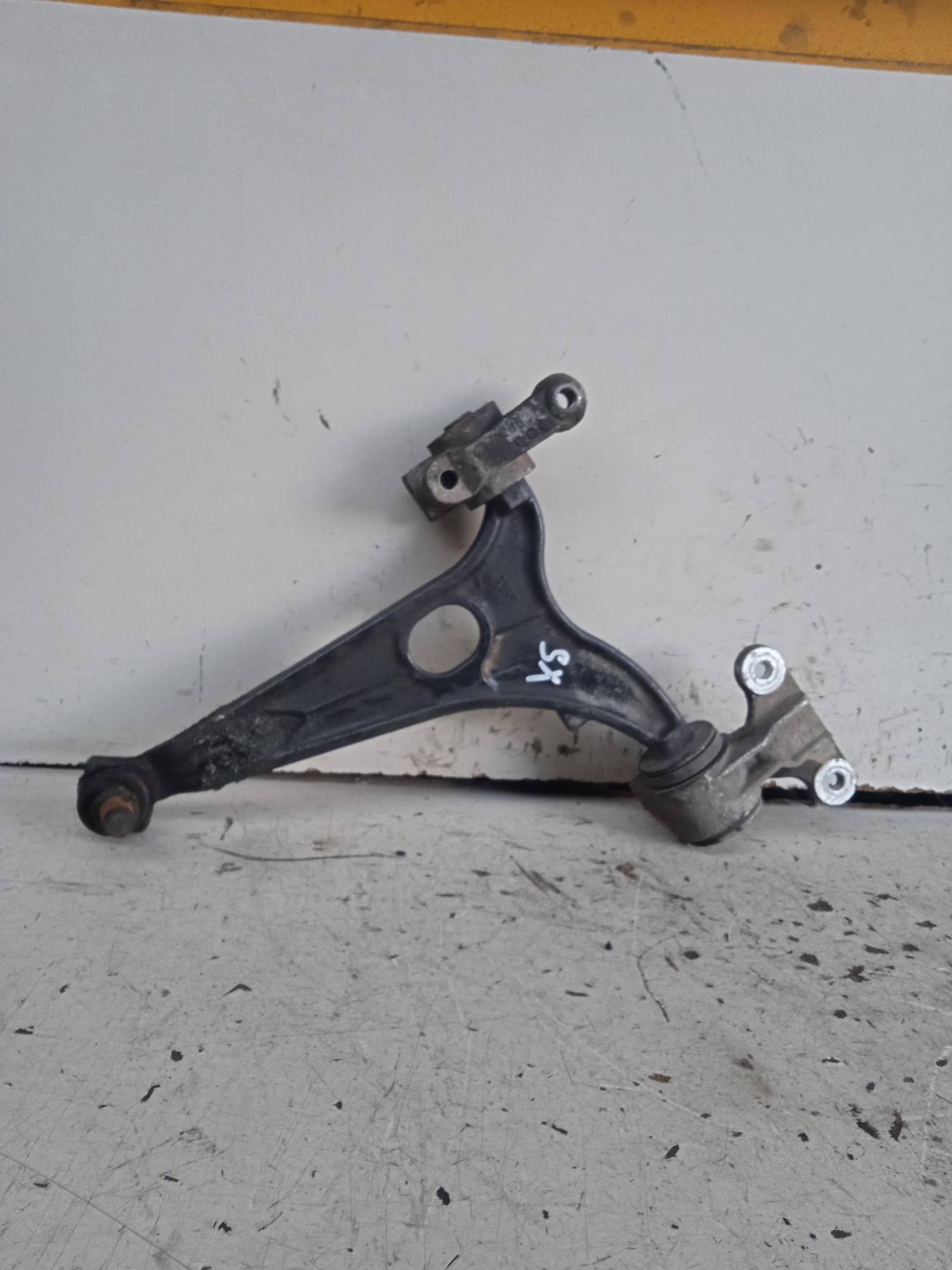 Braccio oscillante sosp. ant. sx.